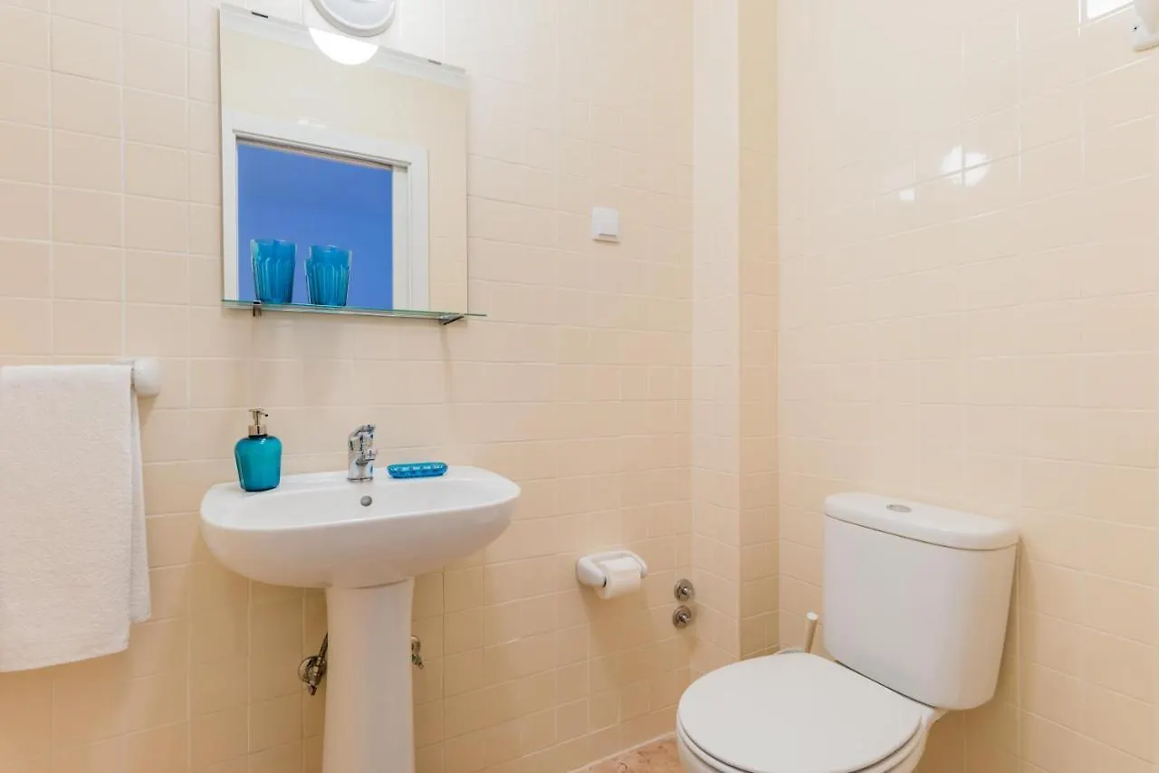Casa Bonecos Rebeldes Apartment Lisbon